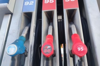 В условиях топливного кризиса одни города сообщают гражданам, где есть бензин , а другие оставляют их наедине с дезинформацией Елена Гиневская, ИА Stavropol.Media