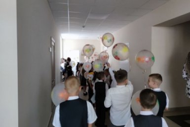 Для школы в Мичуринском начали закупать мебель и технику