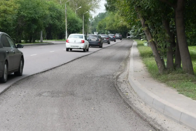 Стартовал ремонт улицы Киренского, а работы на Авиаторов и Ады Лебедевой подходят к концу