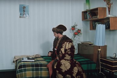 Даже Гайдай бы не угадал: сможете узнать 6 советских фильмов по интерьеру? Тест