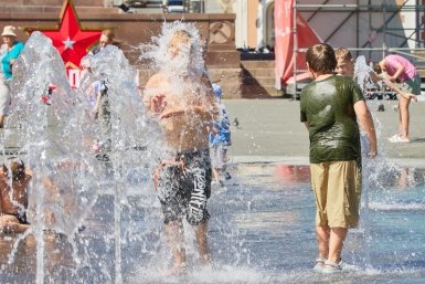 фонтан Дмитрий Осипчук, ИА PrimaMedia.ru