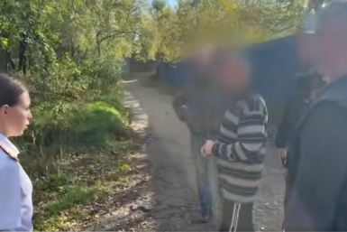 Спустя четверть века в Уссурийске раскрыли убийство сторожа магазина Скриншот из видео в ТГ-канале (16+) Следкома Приморья