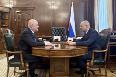 С министром обсудили развитие Севастополя Соцсети М. Развожаева