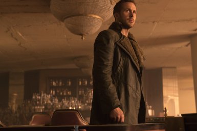 Кадр из фильма &quotБегущий по лезвию 2049&quot (18+)