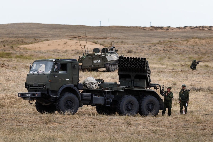 Украинские военнослужащие обстреляли жилые районы из РСЗО &quotГрад&quot Википедия