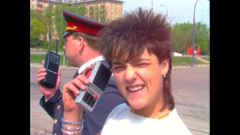 Юрий Шатунов кадр из клипа &quotРозовый вечер&quot (12+) группы &quotЛасковый май&quot, 1989 год