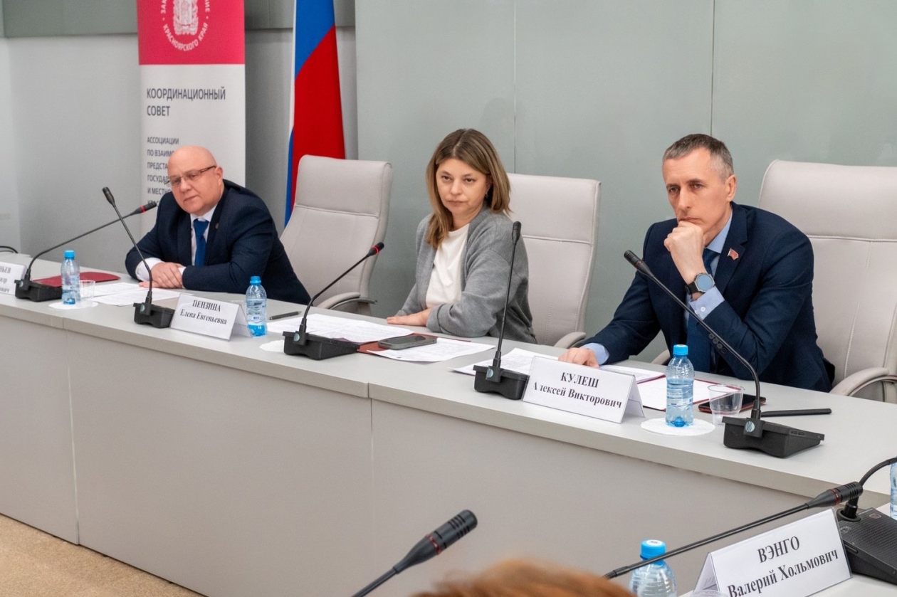 . В.Корецкий